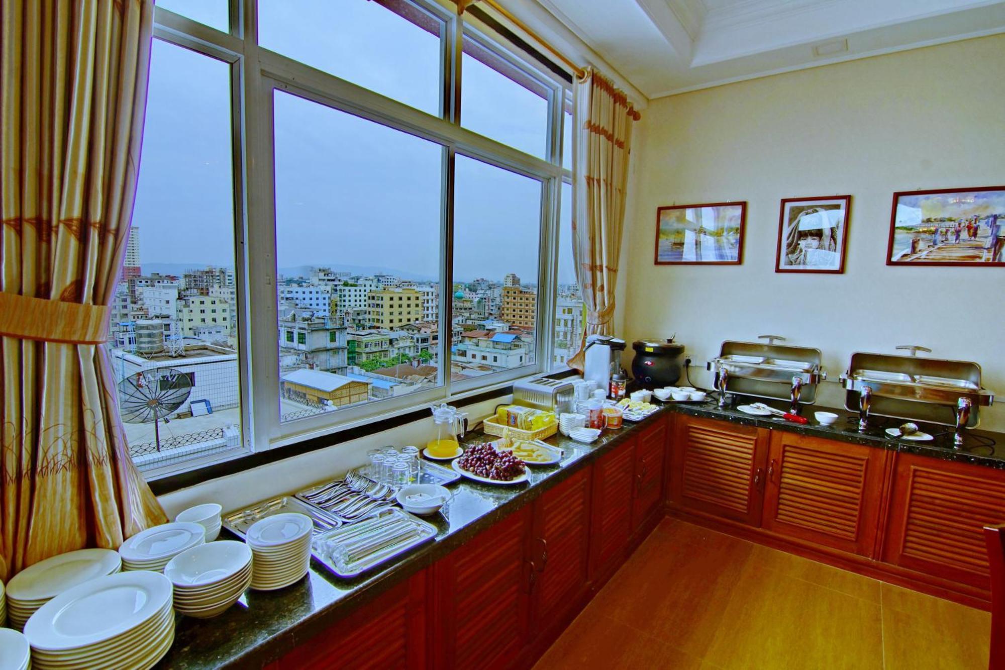Royal Pearl Hotel Mandalay Esterno foto